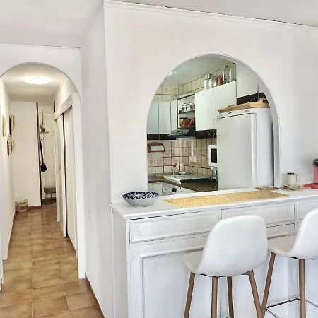T Hercules Apto 6 Pax Vistas Al Mar, Aire Ac Wifi Inmo Leo Playa De San Juan Apartamento